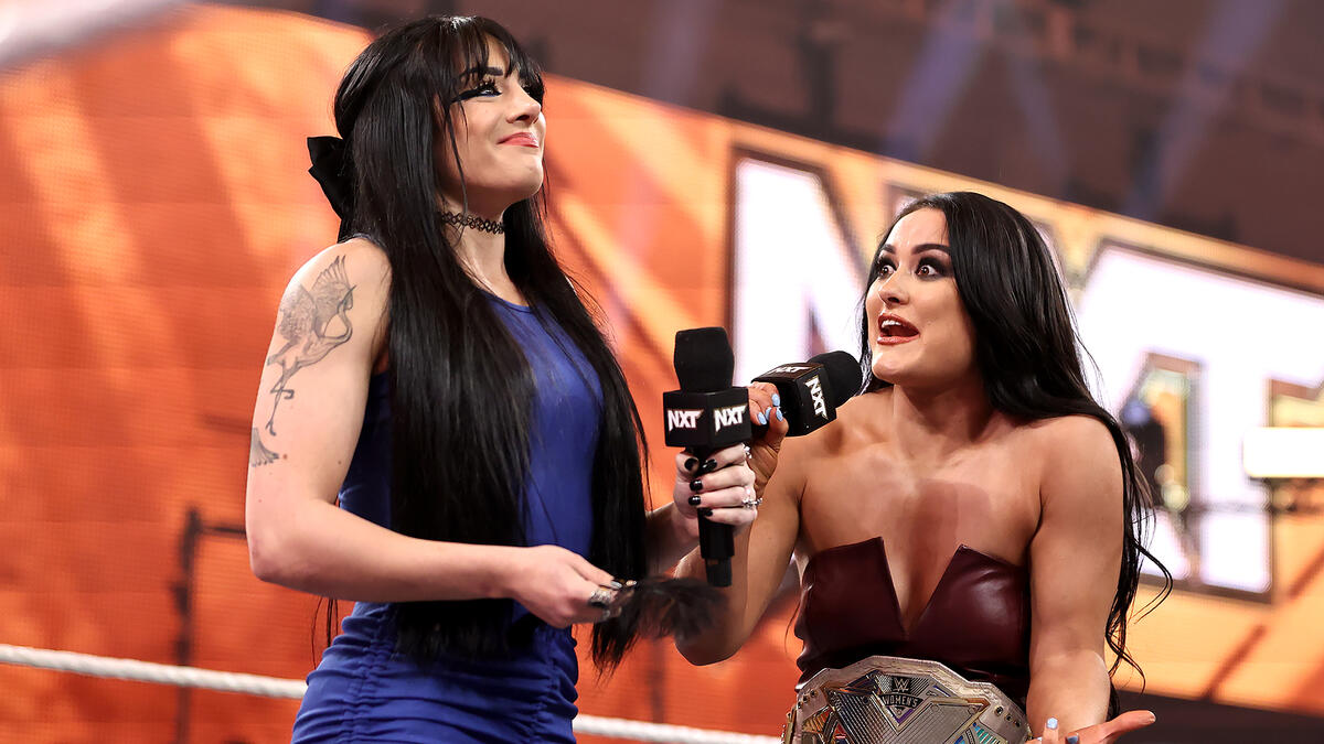 Tatum Paxley tattoos: Separate WWE photo confirming the upper-arm tattoo placement