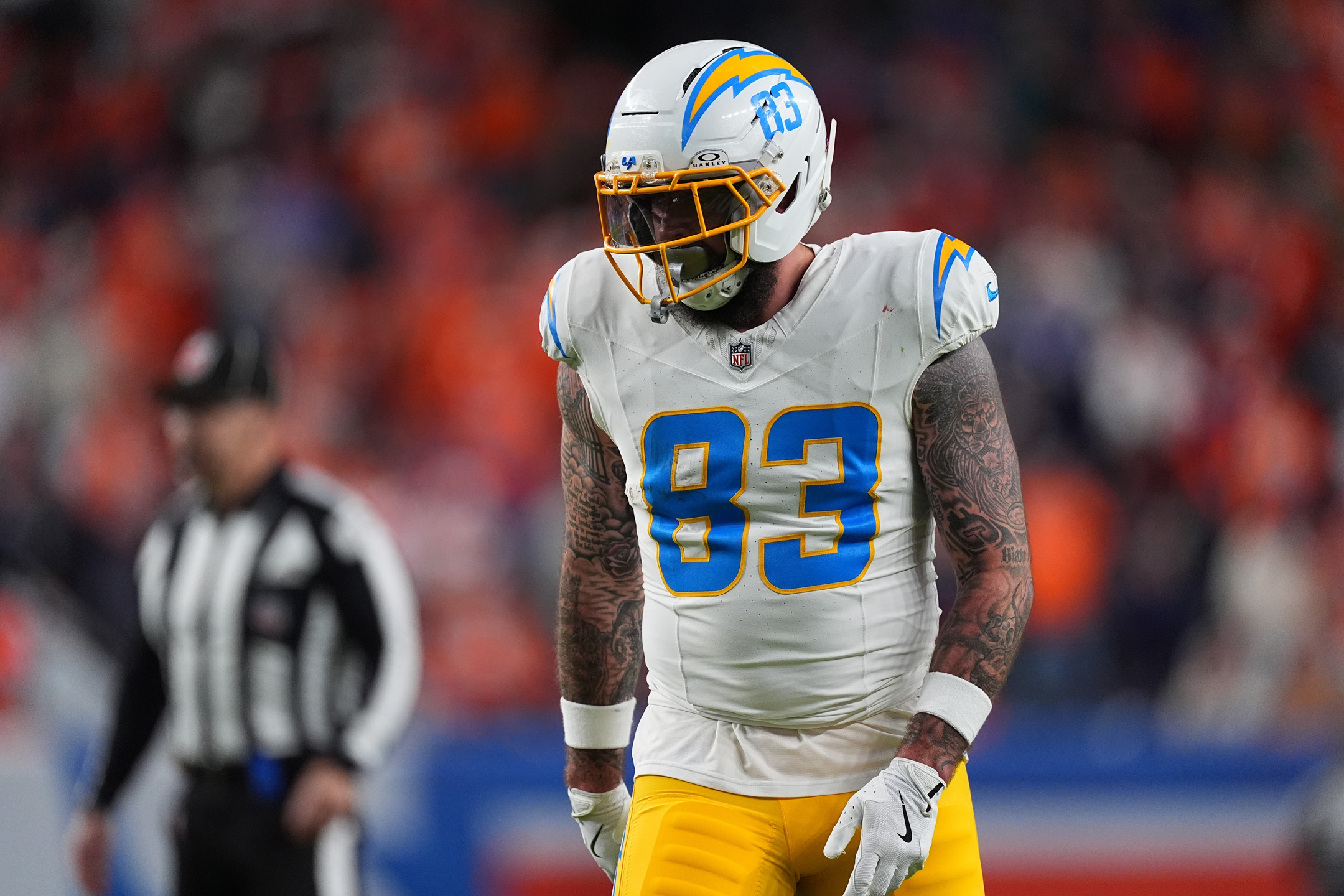 Tyler Conklin Whole tattooed silhouette and bilateral arm coverage in a second native-resolution official Lions photograph Tyler Conklin tattoos: Whole tattooed silhouette and bilateral arm coverage in a second native-resolution official Lions photograph